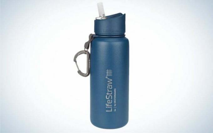 Nerezová fľaša na vodu LifeStraw Go je najlepšie izolovaná fľaša na vodu s filtrom.
