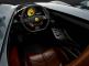 Ferrari смешала гоночный ретро-дизайн и двигатель V12 в своих автомобилях Monza, выпущенных ограниченным тиражом.