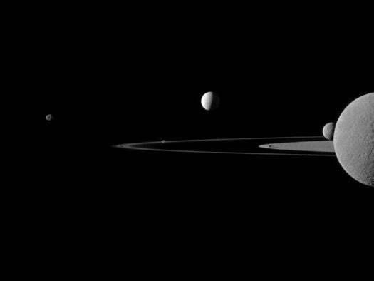 Sonda Cassini to zachytila ​​a href